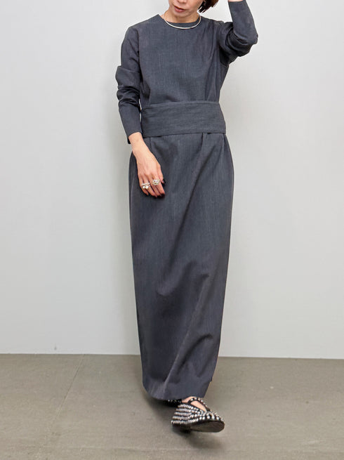calm one-piece